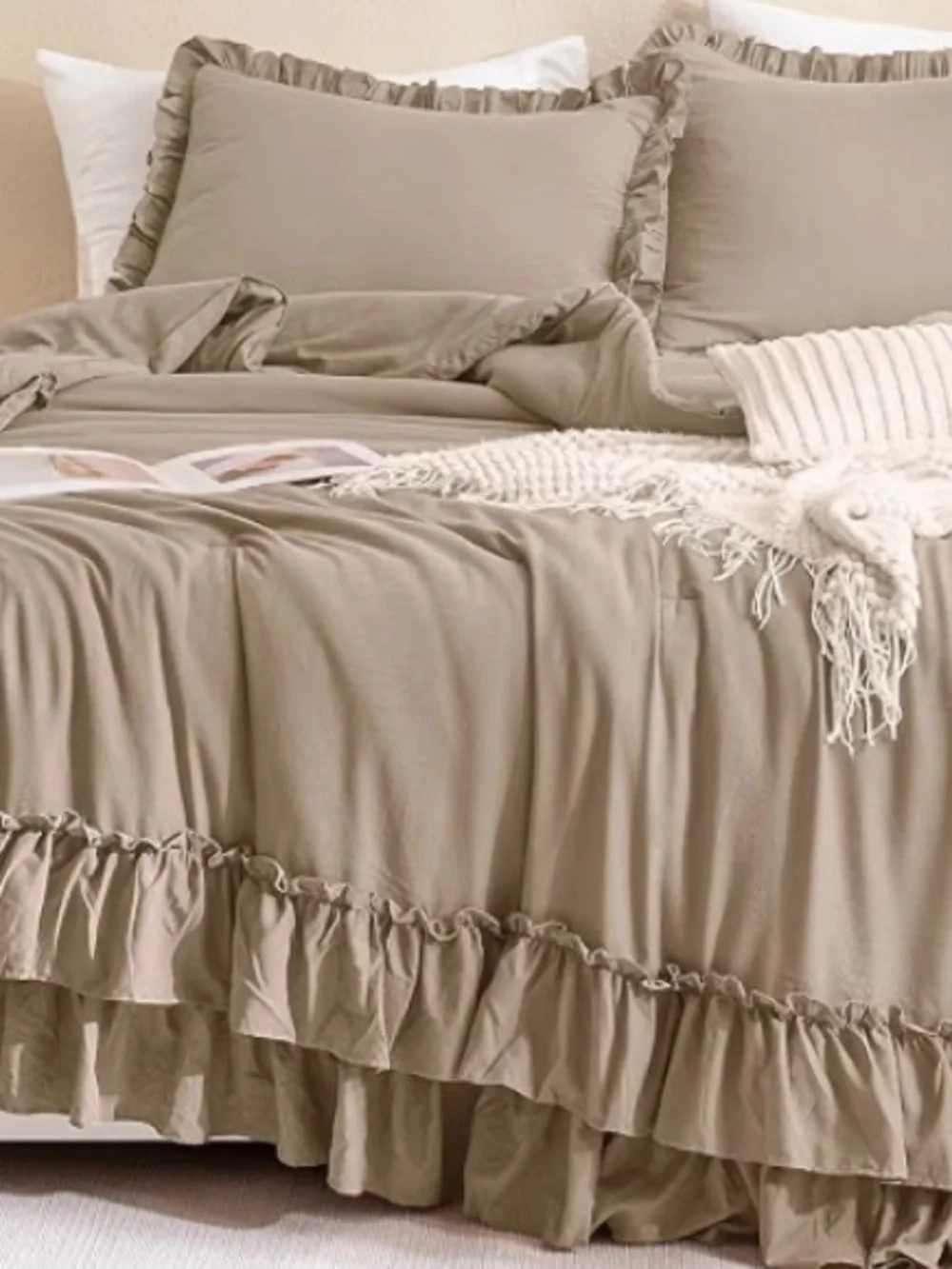 Double Ruffle Comforter Set- Queen